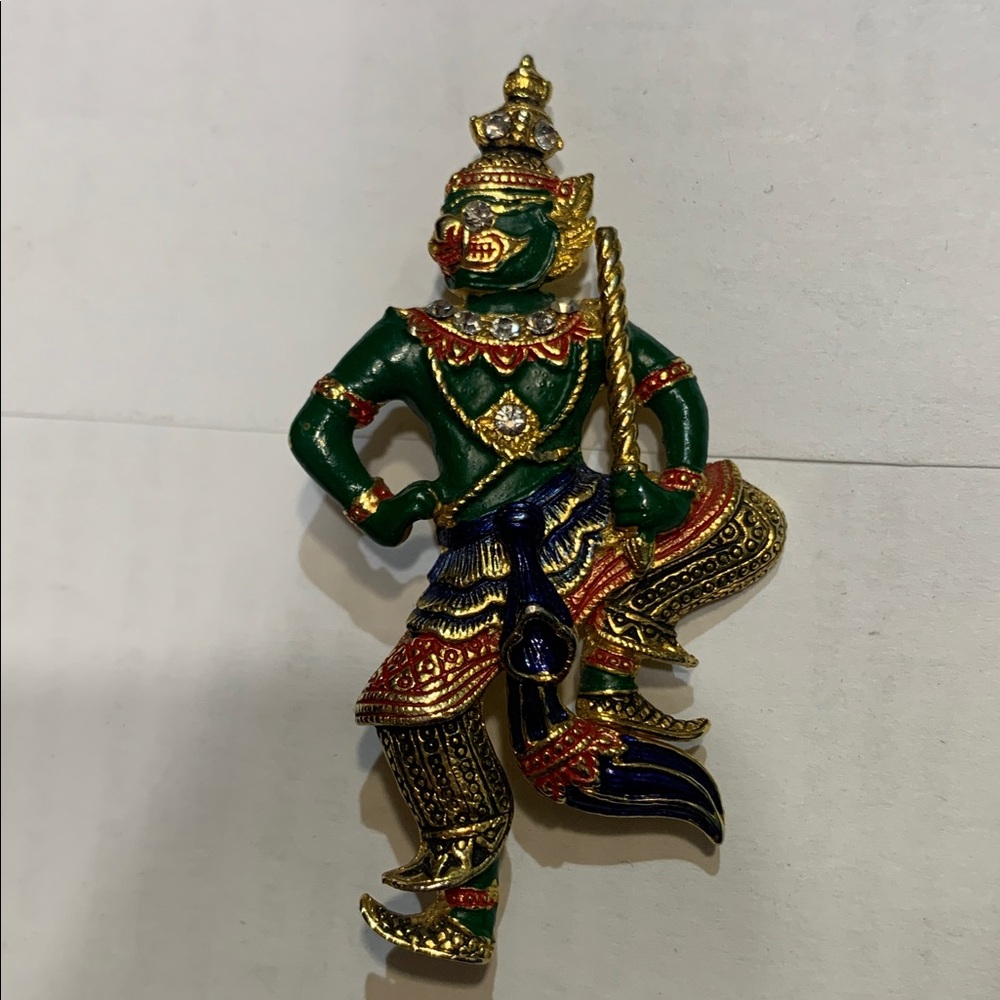 Vintage Asian Thai Art Handcrafted Figurine Brooch #108